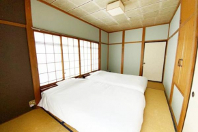 御浜岬の至福を一身に味わう 一軒家貸切宿で贅沢なバーベキューを楽しみながら夕陽に染まる戸��湾の美しさを満喫